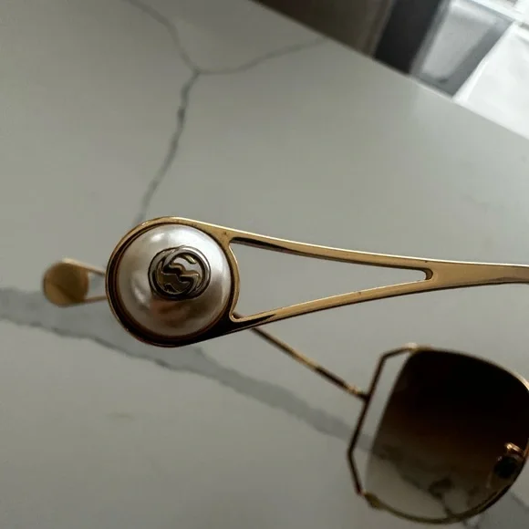 Gucci glasses - Picture 5 of 8